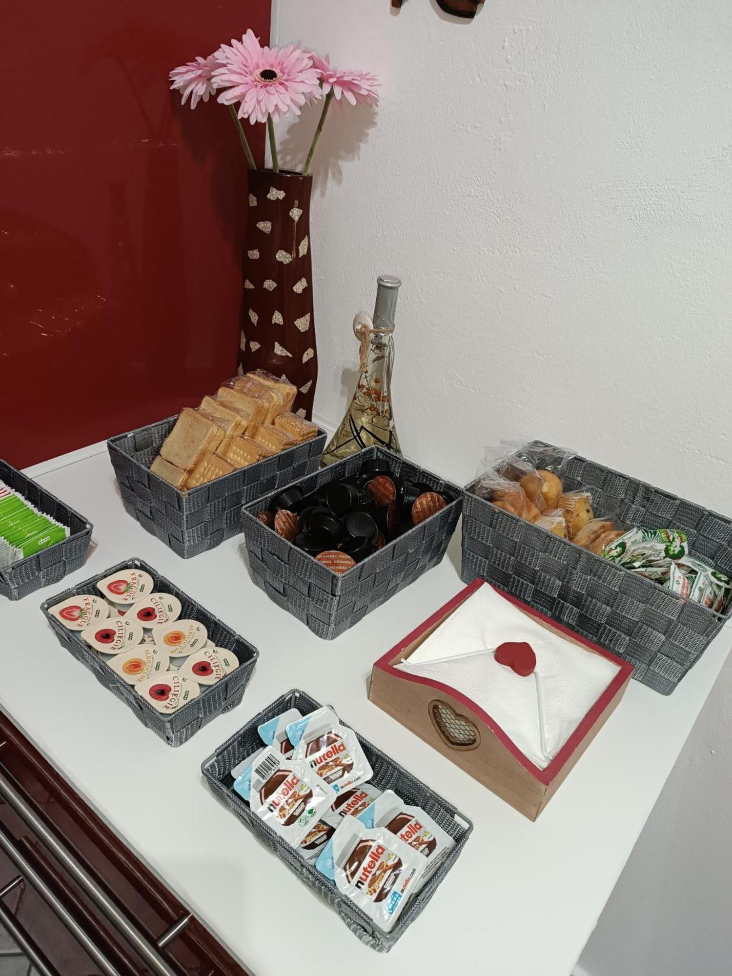 Casa Vacanze Completa Di Tutto E Anche Di Piu 리보르노 외부 사진